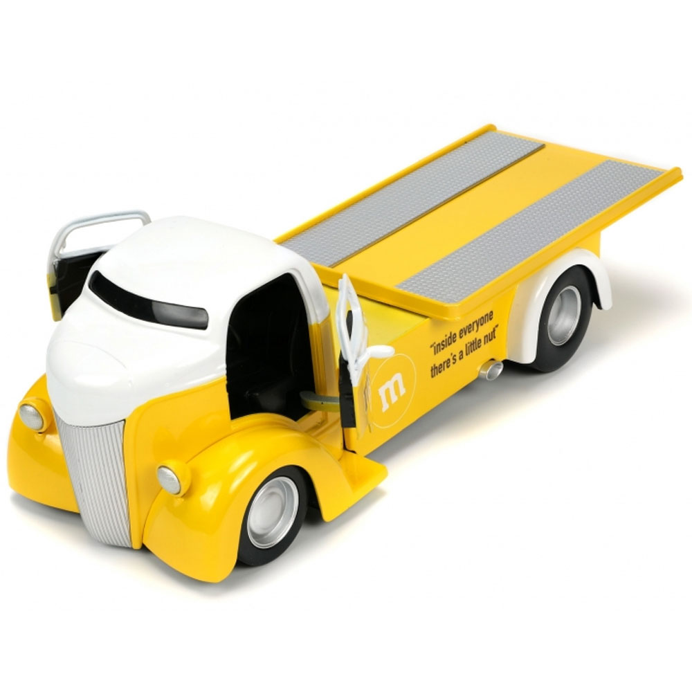 Jada_M-Ms_Yellow_1947_Ford_COE_Flatbed_1-24_03 Produkt Abbildung Jada_M&Ms_Yellow_1947_Ford_COE_Flatbed_1-24_03.jpg