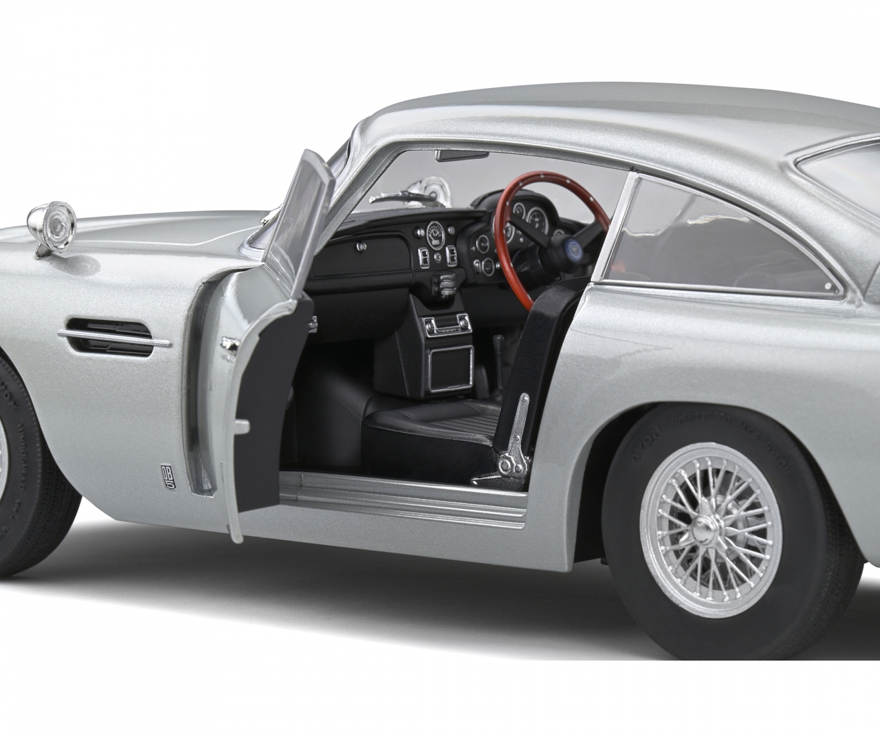Solido, Aston Martin DB5 silber, 1:18
