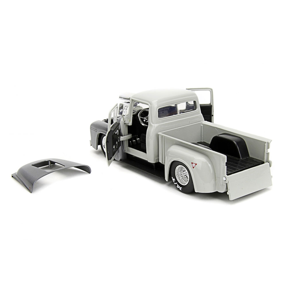 Produkt Abbildung jada_street_fighter_1956_ford_03.jpg